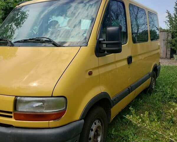 Желтый Рено Мастер, объемом двигателя 2.5 л и пробегом 340 тыс. км за 3200 $, фото 1 на Automoto.ua