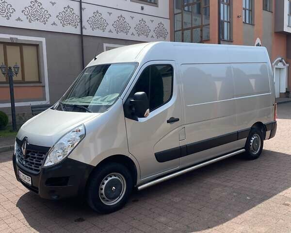 Серый Рено Мастер, объемом двигателя 2.3 л и пробегом 236 тыс. км за 16900 $, фото 1 на Automoto.ua