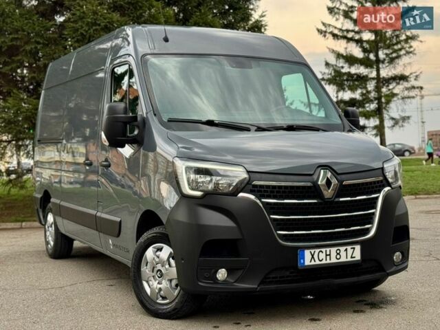 Серый Рено Мастер, объемом двигателя 2.3 л и пробегом 236 тыс. км за 20550 $, фото 1 на Automoto.ua