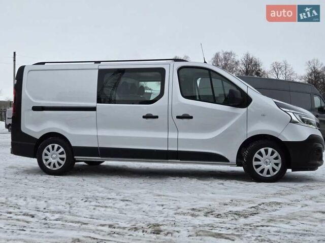 Сірий Рено Мастєр, об'ємом двигуна 2 л та пробігом 205 тис. км за 24200 $, фото 1 на Automoto.ua