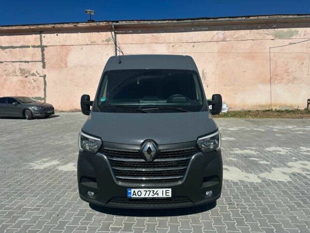 Серый Рено Мастер, объемом двигателя 2.3 л и пробегом 143 тыс. км за 19900 $, фото 1 на Automoto.ua