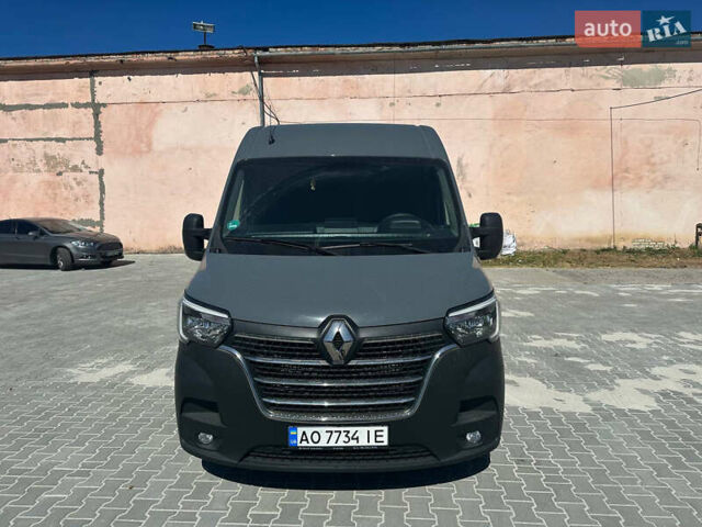 Серый Рено Мастер, объемом двигателя 2.3 л и пробегом 143 тыс. км за 21500 $, фото 1 на Automoto.ua