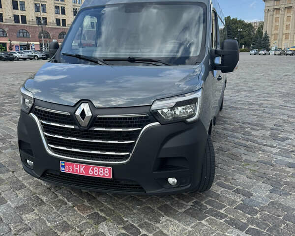 Серый Рено Мастер, объемом двигателя 2.3 л и пробегом 195 тыс. км за 22999 $, фото 1 на Automoto.ua