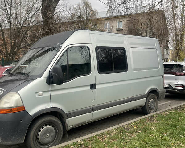 Серый Рено Мастер, объемом двигателя 2.5 л и пробегом 564 тыс. км за 7400 $, фото 1 на Automoto.ua