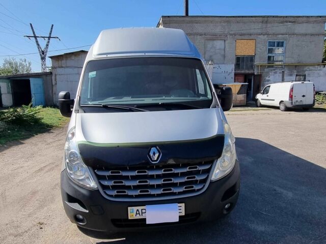 Серый Рено Мастер, объемом двигателя 2.3 л и пробегом 265 тыс. км за 18868 $, фото 1 на Automoto.ua