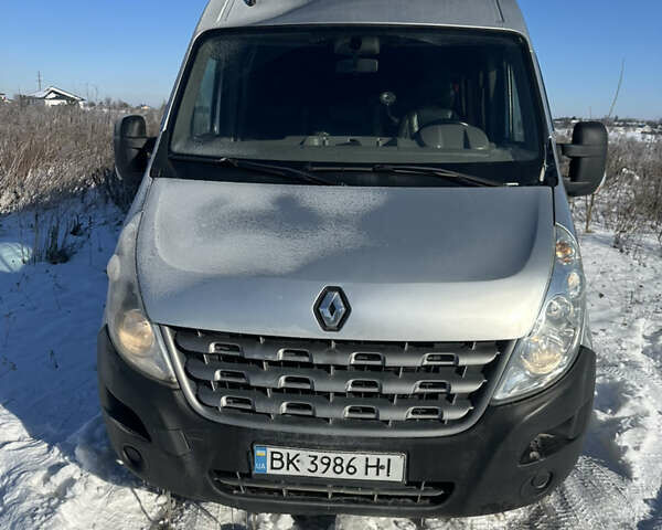 Серый Рено Мастер, объемом двигателя 2.3 л и пробегом 115 тыс. км за 12500 $, фото 1 на Automoto.ua