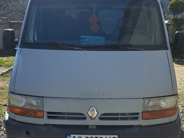 Серый Рено Мастер, объемом двигателя 2 л и пробегом 350 тыс. км за 4000 $, фото 1 на Automoto.ua