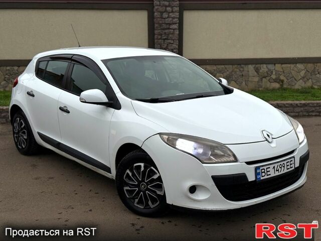 Білий Рено Меган, об'ємом двигуна 1.5 л та пробігом 353 тис. км за 4800 $, фото 1 на Automoto.ua