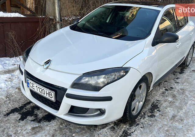 Білий Рено Меган, об'ємом двигуна 1.46 л та пробігом 287 тис. км за 6500 $, фото 1 на Automoto.ua