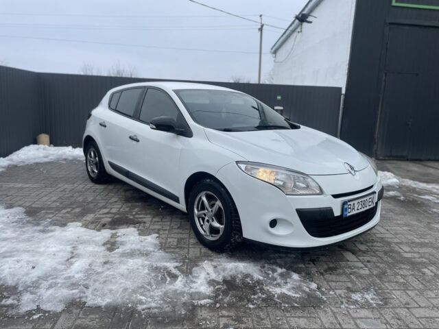 Білий Рено Меган, об'ємом двигуна 1.5 л та пробігом 280 тис. км за 5600 $, фото 1 на Automoto.ua