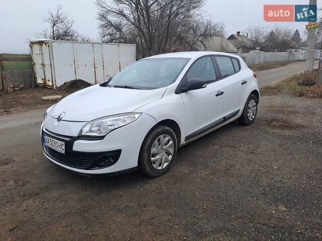 Белый Рено Меган, объемом двигателя 1.46 л и пробегом 349 тыс. км за 6300 $, фото 1 на Automoto.ua