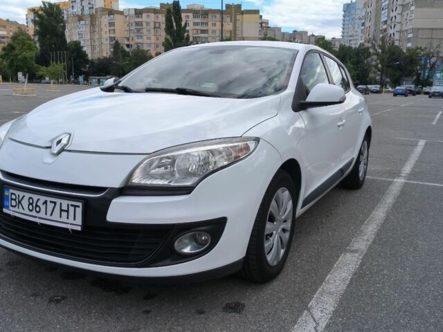 Білий Рено Меган, об'ємом двигуна 1.5 л та пробігом 199 тис. км за 7300 $, фото 1 на Automoto.ua