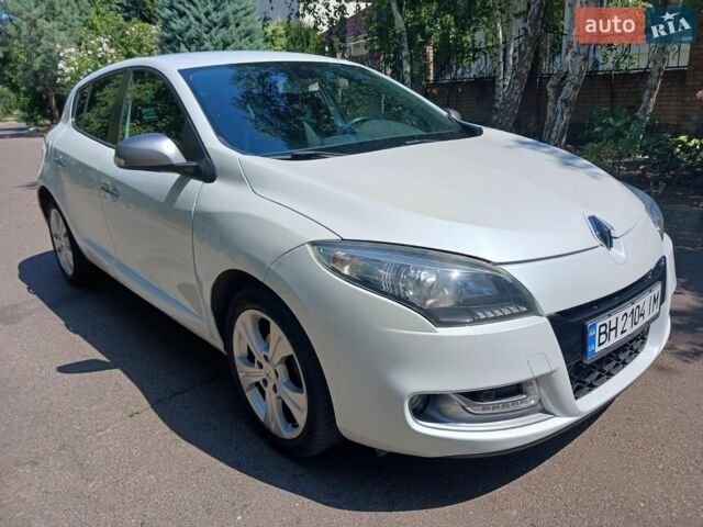 Білий Рено Меган, об'ємом двигуна 1.5 л та пробігом 267 тис. км за 6300 $, фото 1 на Automoto.ua
