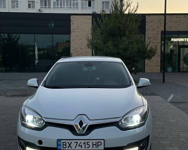 Білий Рено Меган, об'ємом двигуна 1.46 л та пробігом 194 тис. км за 7000 $, фото 1 на Automoto.ua