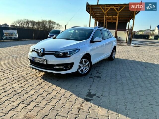 Белый Рено Меган, объемом двигателя 1.5 л и пробегом 217 тыс. км за 7900 $, фото 1 на Automoto.ua