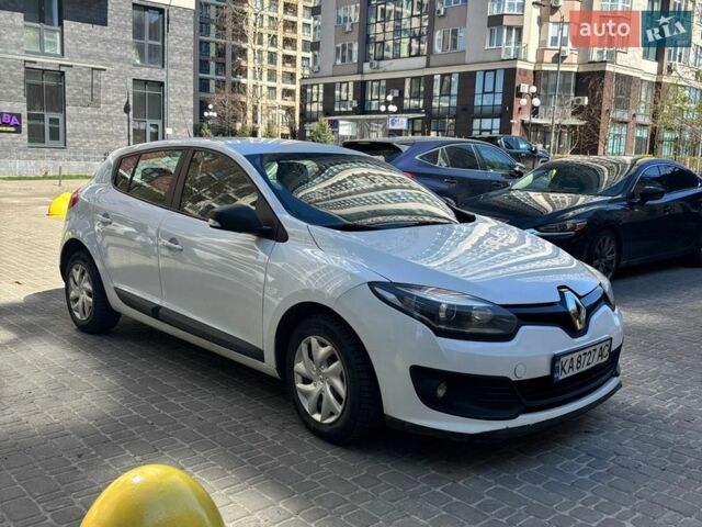 Белый Рено Меган, объемом двигателя 1.5 л и пробегом 289 тыс. км за 6700 $, фото 1 на Automoto.ua