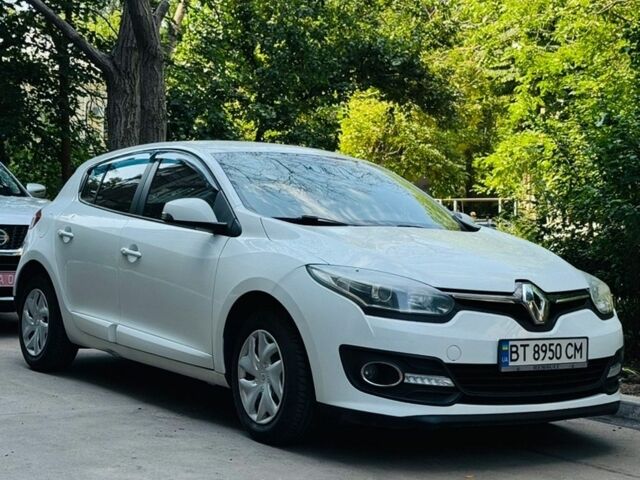 Білий Рено Меган, об'ємом двигуна 1.5 л та пробігом 243 тис. км за 6900 $, фото 1 на Automoto.ua