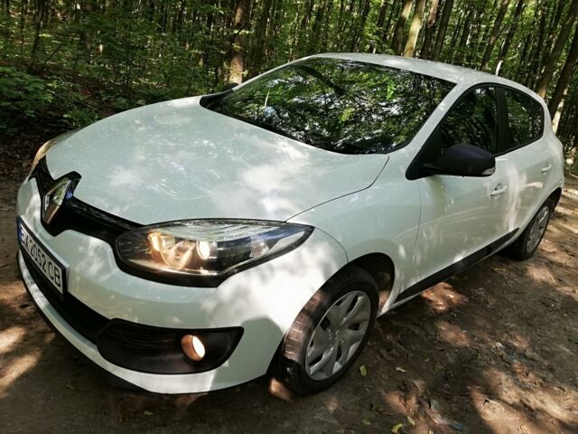 Білий Рено Меган, об'ємом двигуна 1.5 л та пробігом 209 тис. км за 8800 $, фото 1 на Automoto.ua