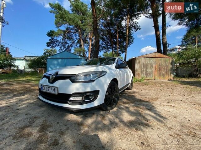 Белый Рено Меган, объемом двигателя 1.46 л и пробегом 238 тыс. км за 5500 $, фото 1 на Automoto.ua
