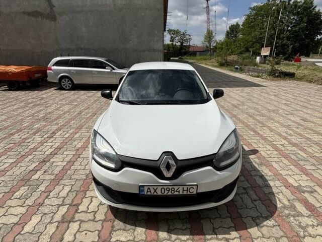 Білий Рено Меган, об'ємом двигуна 1.5 л та пробігом 250 тис. км за 7700 $, фото 1 на Automoto.ua
