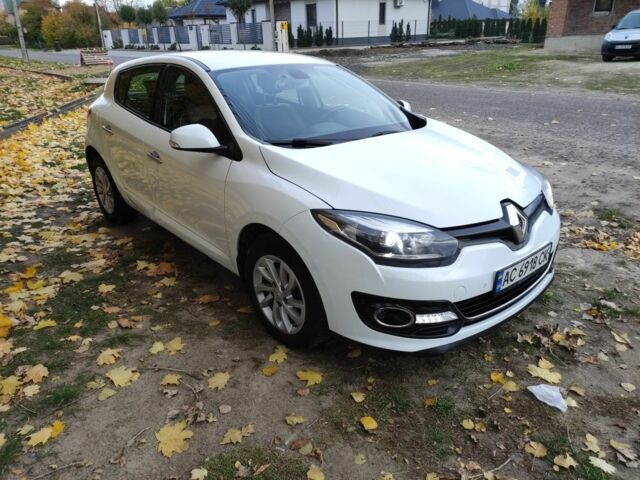 Рено Меган 2014 в Луцке на Automoto.ua Белый Рено Меган, объемом двигателя 1.5 л и пробегом 295 тыс. км за 8500 $, фото 1 на Automoto.ua