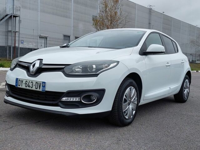 Білий Рено Меган, об'ємом двигуна 1.5 л та пробігом 174 тис. км за 8600 $, фото 1 на Automoto.ua