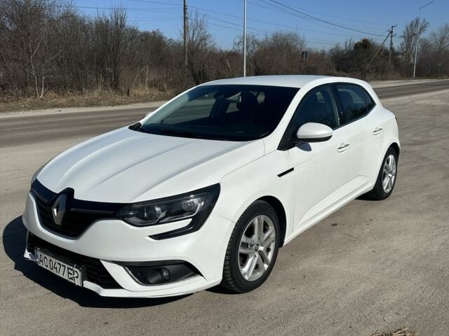 Белый Рено Меган, объемом двигателя 1.5 л и пробегом 239 тыс. км за 9600 $, фото 1 на Automoto.ua