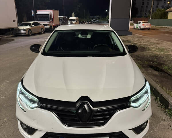 Білий Рено Меган, об'ємом двигуна 1.46 л та пробігом 91 тис. км за 13400 $, фото 1 на Automoto.ua
