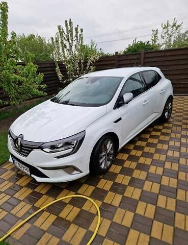 Білий Рено Меган, об'ємом двигуна 1.46 л та пробігом 150 тис. км за 14800 $, фото 1 на Automoto.ua