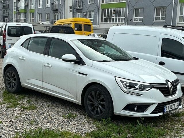 Білий Рено Меган, об'ємом двигуна 1.46 л та пробігом 237 тис. км за 12500 $, фото 1 на Automoto.ua