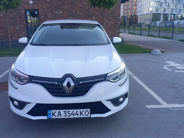 Білий Рено Меган, об'ємом двигуна 1.5 л та пробігом 157 тис. км за 12500 $, фото 1 на Automoto.ua