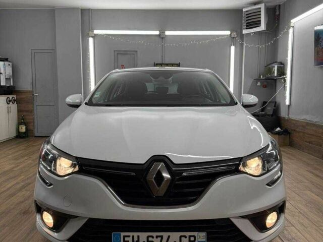 Білий Рено Меган, об'ємом двигуна 1.5 л та пробігом 190 тис. км за 12900 $, фото 1 на Automoto.ua