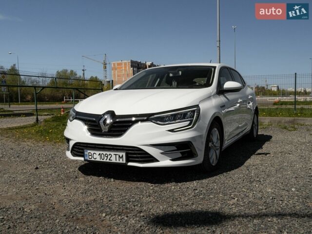 Білий Рено Меган, об'ємом двигуна 1.46 л та пробігом 122 тис. км за 13999 $, фото 1 на Automoto.ua