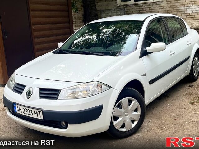 Белый Рено Меган, объемом двигателя 1.4 л и пробегом 122 тыс. км за 5000 $, фото 1 на Automoto.ua