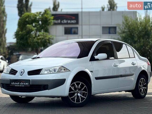 Білий Рено Меган, об'ємом двигуна 1.6 л та пробігом 189 тис. км за 4999 $, фото 1 на Automoto.ua