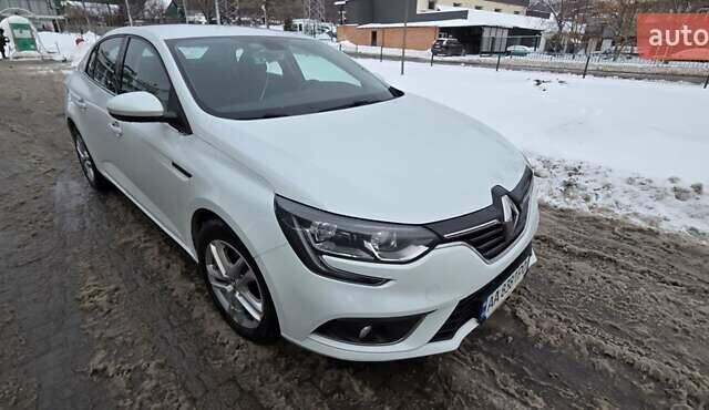 Білий Рено Меган, об'ємом двигуна 1.5 л та пробігом 172 тис. км за 13000 $, фото 1 на Automoto.ua