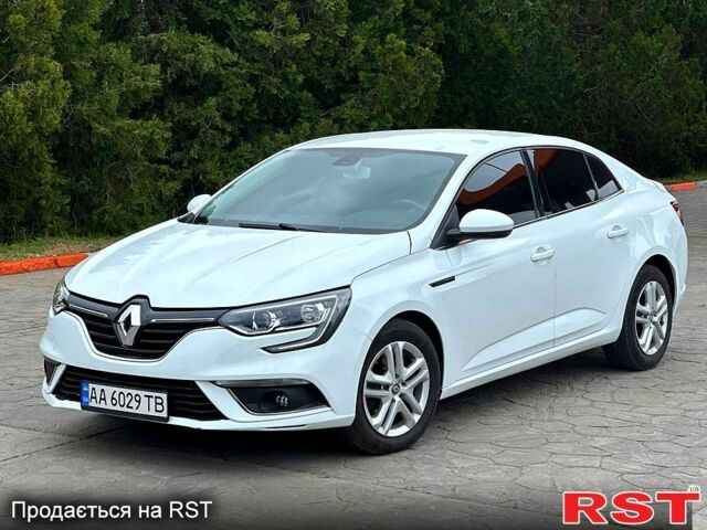 Белый Рено Меган, объемом двигателя 1.5 л и пробегом 81 тыс. км за 14399 $, фото 1 на Automoto.ua