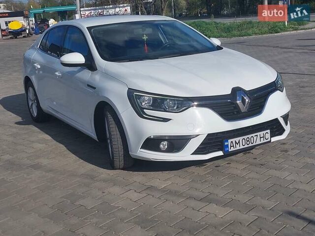 Рено Меган 2017 в Житомире на Automoto.ua Белый Рено Меган, объемом двигателя 1.5 л и пробегом 166 тыс. км за 13499 $, фото 1 на Automoto.ua