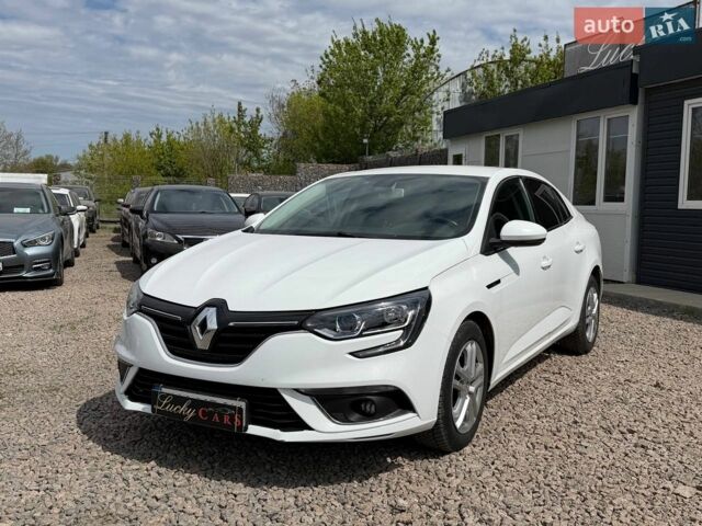 Білий Рено Меган, об'ємом двигуна 1.46 л та пробігом 101 тис. км за 13700 $, фото 1 на Automoto.ua