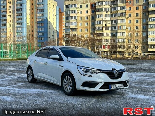 Білий Рено Меган, об'ємом двигуна 1.6 л та пробігом 63 тис. км за 8800 $, фото 1 на Automoto.ua