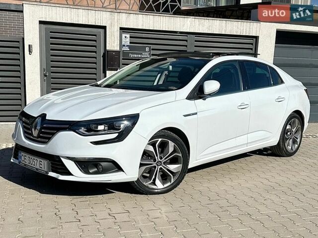 Белый Рено Меган, объемом двигателя 1.46 л и пробегом 200 тыс. км за 15500 $, фото 1 на Automoto.ua
