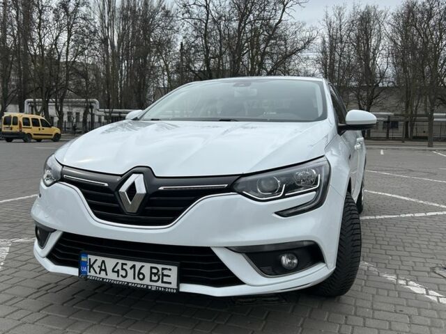 Білий Рено Меган, об'ємом двигуна 1.5 л та пробігом 97 тис. км за 13900 $, фото 1 на Automoto.ua