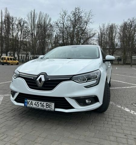 Білий Рено Меган, об'ємом двигуна 1.46 л та пробігом 97 тис. км за 14200 $, фото 1 на Automoto.ua