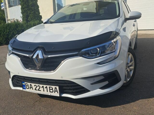 Белый Рено Меган, объемом двигателя 1.46 л и пробегом 130 тыс. км за 16200 $, фото 1 на Automoto.ua