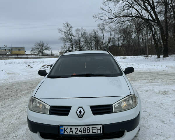 Білий Рено Меган, об'ємом двигуна 1.46 л та пробігом 386 тис. км за 3650 $, фото 1 на Automoto.ua