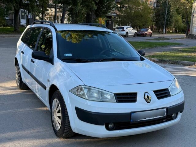 Белый Рено Меган, объемом двигателя 1.5 л и пробегом 3 тыс. км за 2610 $, фото 1 на Automoto.ua