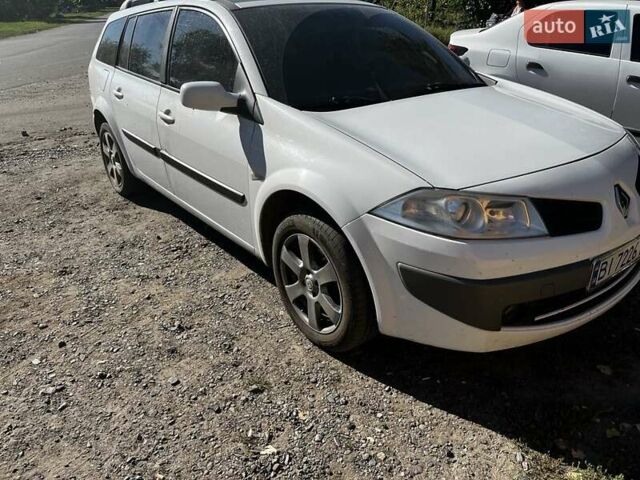 Білий Рено Меган, об'ємом двигуна 2 л та пробігом 257 тис. км за 4611 $, фото 1 на Automoto.ua