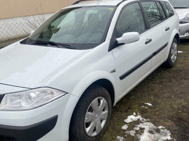 Білий Рено Меган, об'ємом двигуна 1.6 л та пробігом 215 тис. км за 5800 $, фото 1 на Automoto.ua