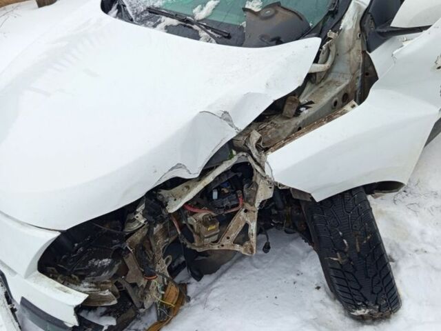 Білий Рено Меган, об'ємом двигуна 1.5 л та пробігом 350 тис. км за 4000 $, фото 1 на Automoto.ua