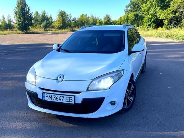 Рено Меган 2009 у Тростянець на Automoto.ua Білий Рено Меган, об'ємом двигуна 1.5 л та пробігом 290 тис. км за 7000 $, фото 1 на Automoto.ua